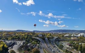 Rooftop Panorama Apartment